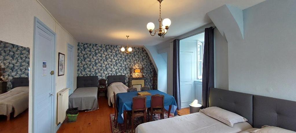 Chateau Marieville